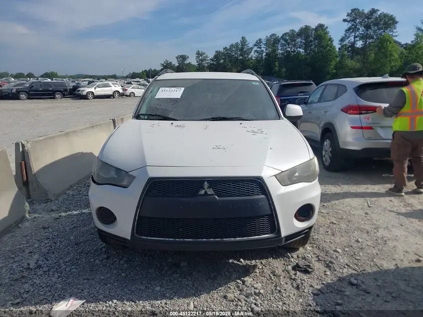 2012 MITSUBISHI OUTLANDER ES