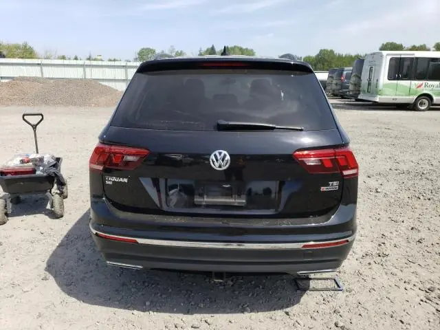 2018 VOLKSWAGEN TIGUAN SE  