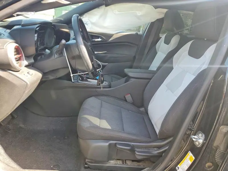 2025 CHEVROLET TRAX 1RS  