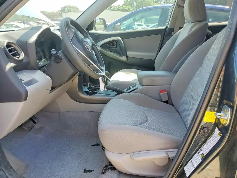 2011 TOYOTA RAV4 BASE  