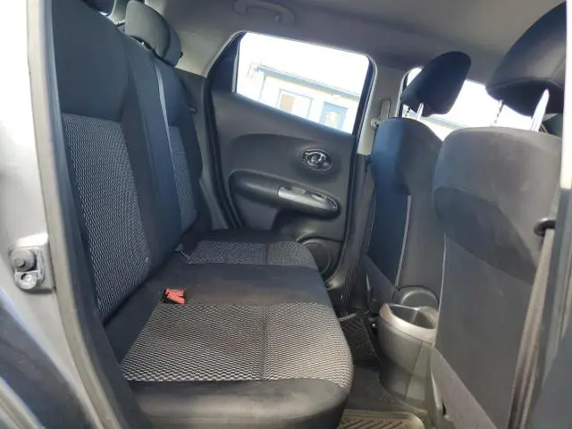 2016 NISSAN JUKE S