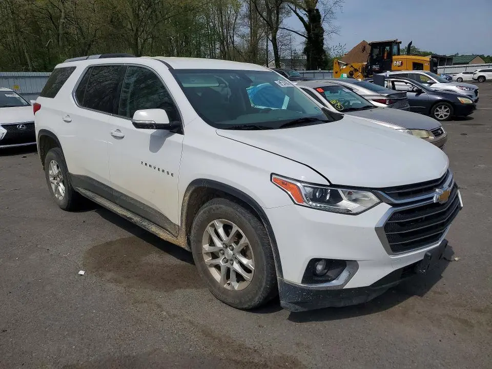 2018 CHEVROLET TRAVERSE LT  