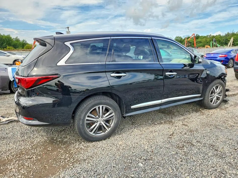 2020 INFINITI QX60 LUXE  
