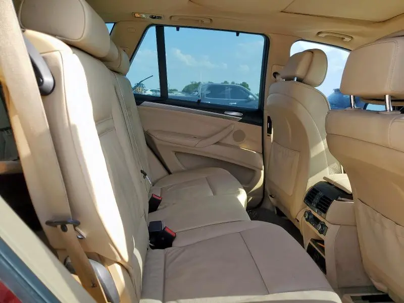 2010 BMW X5 XDRIVE30I  