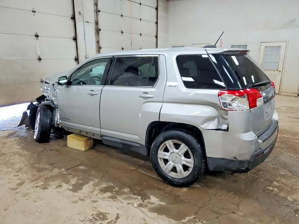 2015 GMC TERRAIN SLE  