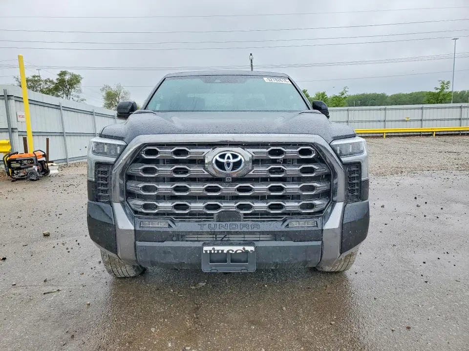 2024 TOYOTA TUNDRA PLATINUM HV  