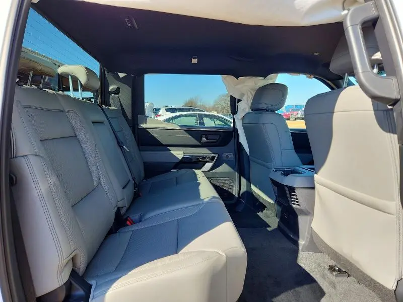 2025 TOYOTA TUNDRA CREWMAX LIMITED  