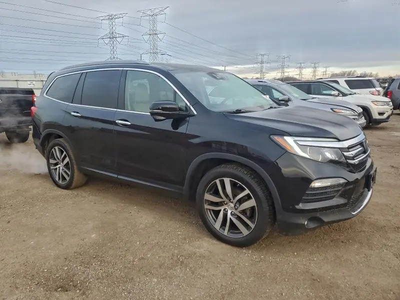2017 HONDA PILOT TOURING  