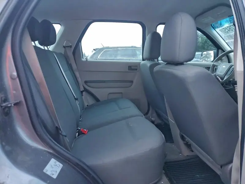 2012 FORD ESCAPE XLS  