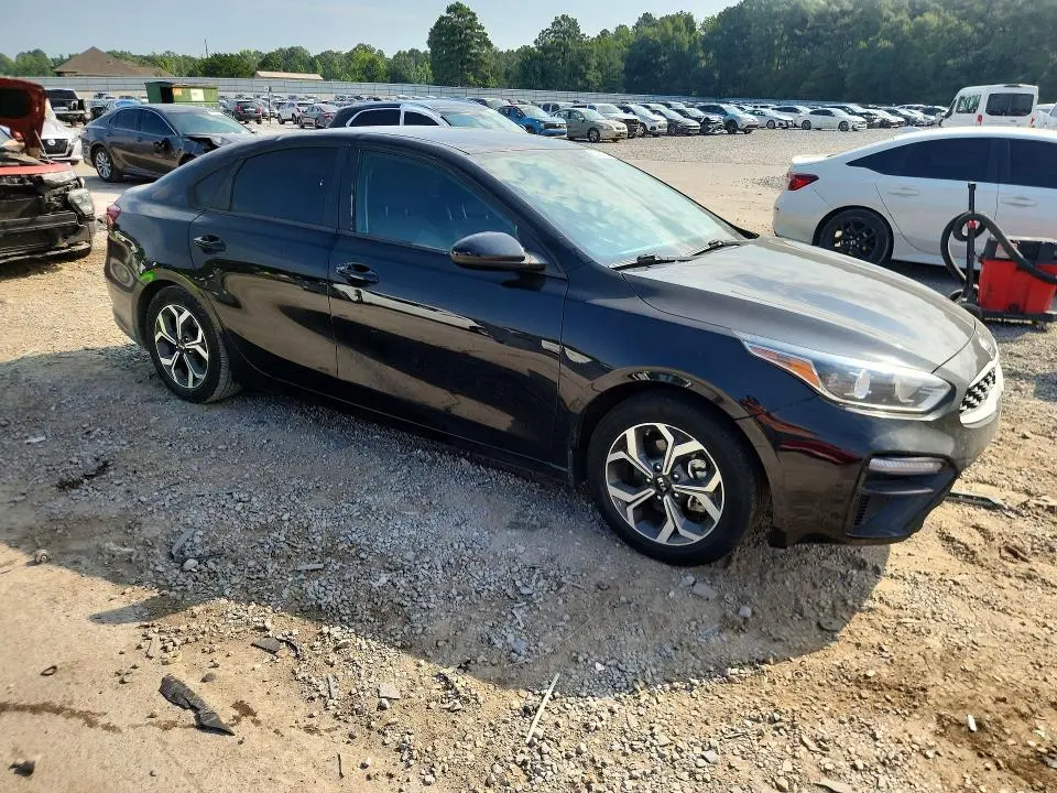 2020 KIA FORTE LXS  