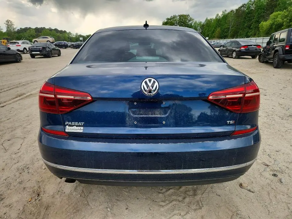2019 VOLKSWAGEN PASSAT WOLFSBURG  