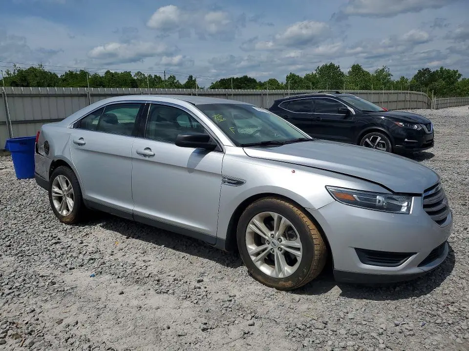 2016 FORD TAURUS SE  