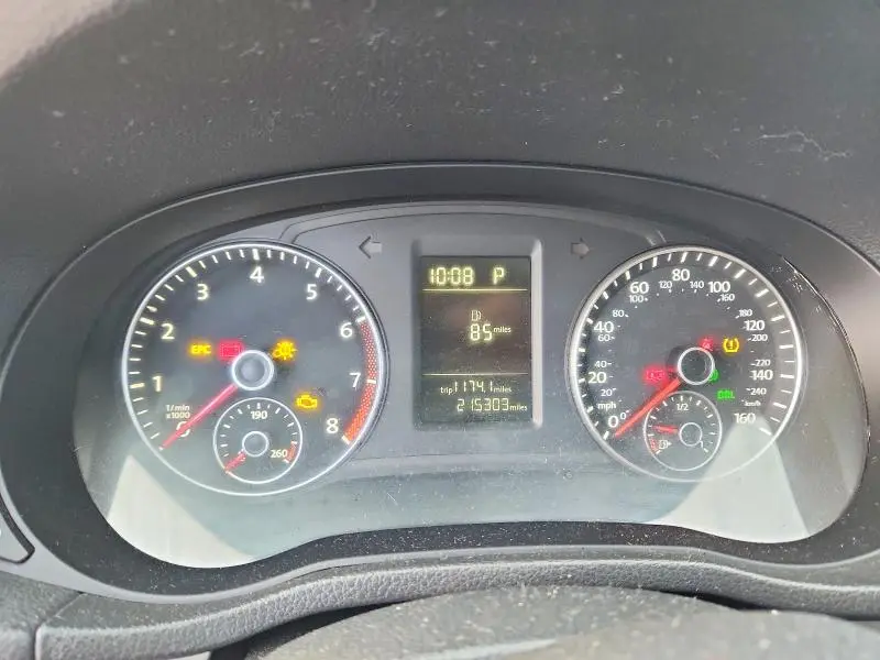 2014 VOLKSWAGEN PASSAT S  