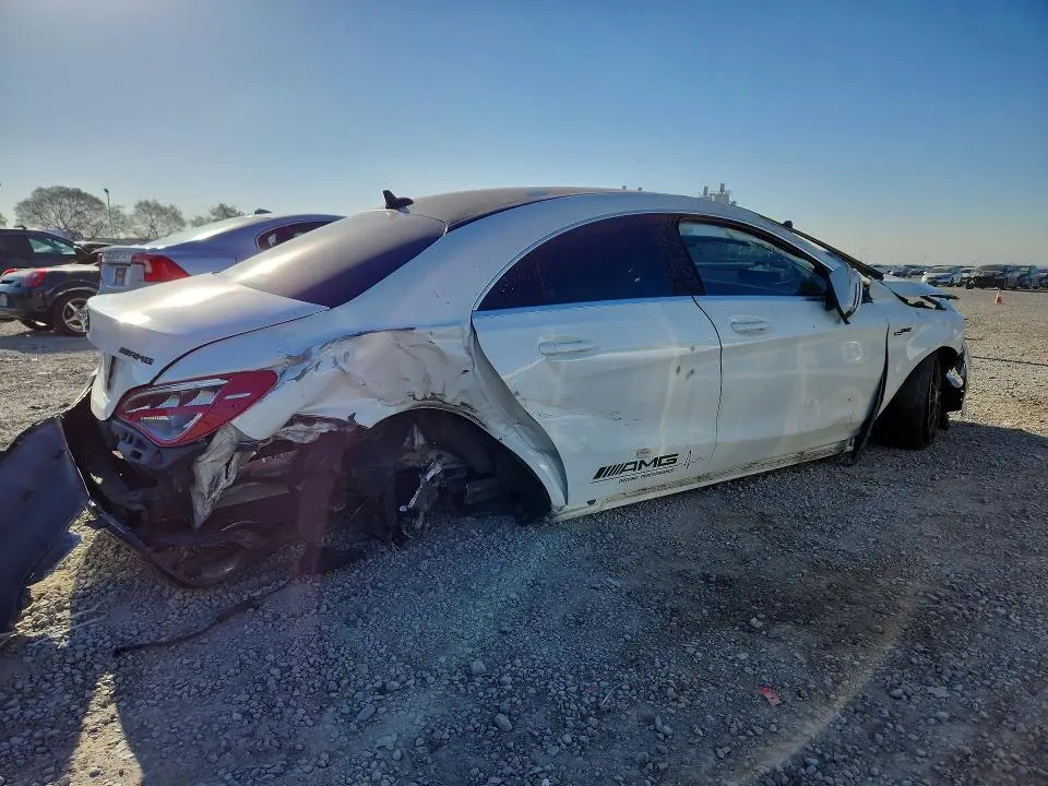 2015 MERCEDES-BENZ CLA 250  
