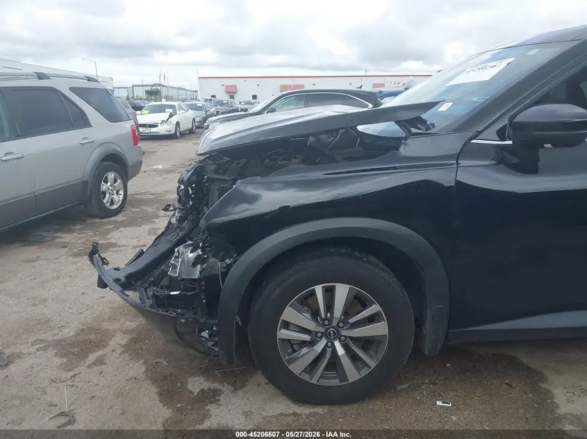 2024 NISSAN PATHFINDER SL FWD