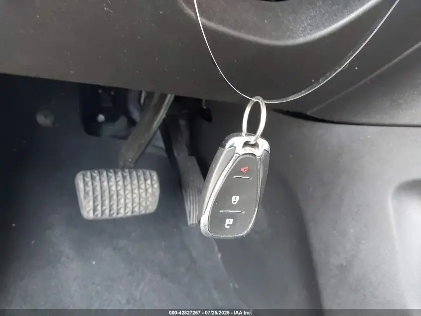 2022 CHEVROLET EQUINOX FWD LS