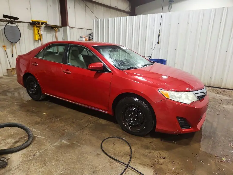 2012 TOYOTA CAMRY LE  