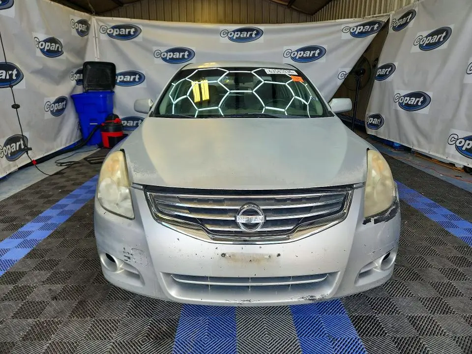 2010 NISSAN ALTIMA   