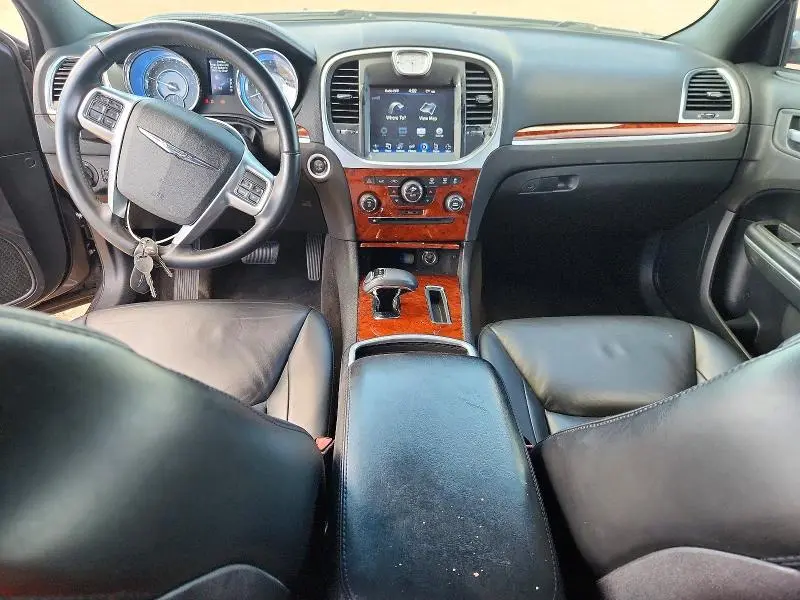 2013 CHRYSLER 300   