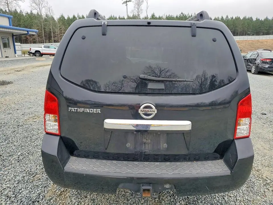 2012 NISSAN PATHFINDER S  