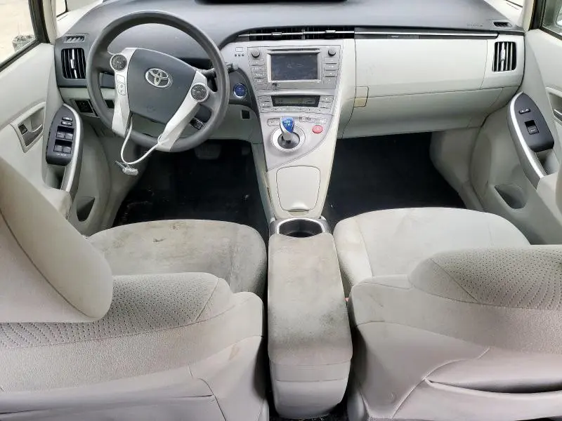 2014 TOYOTA PRIUS   