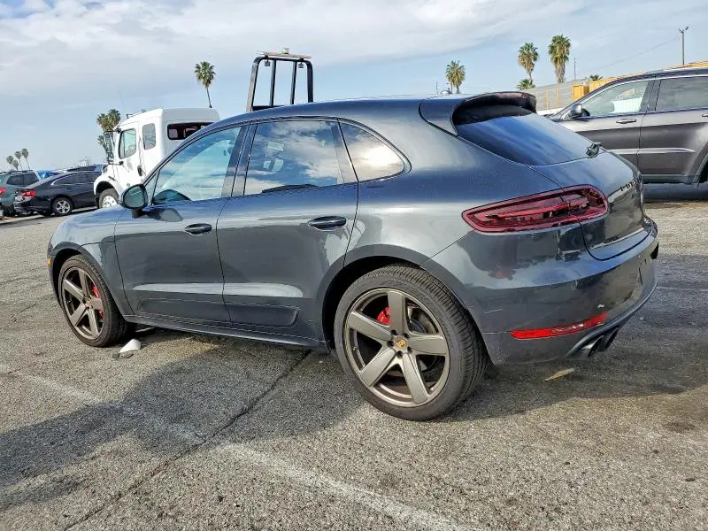 2018 PORSCHE MACAN GTS  