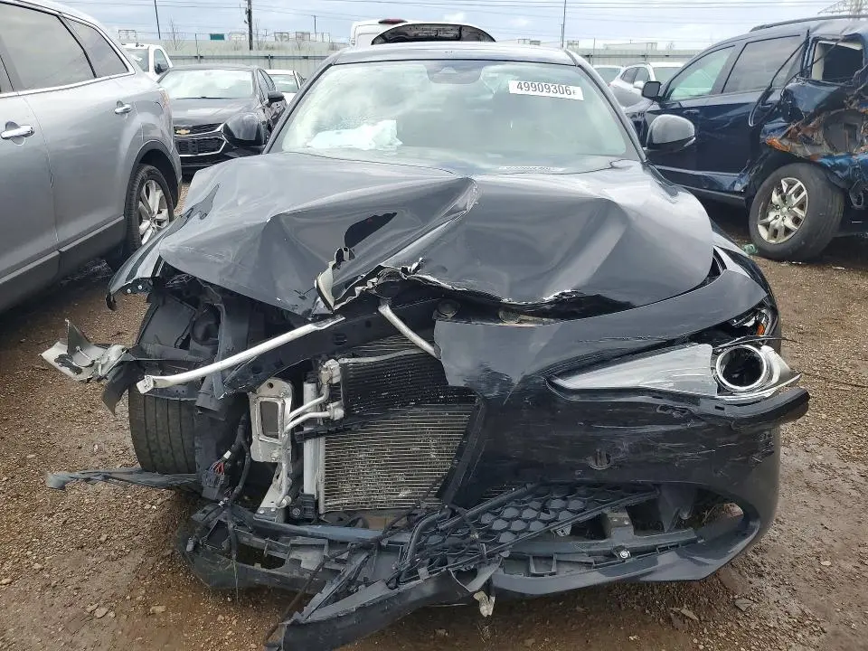 2019 ALFA ROMEO GIULIA TI  