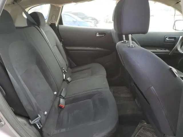 2010 NISSAN ROGUE S  