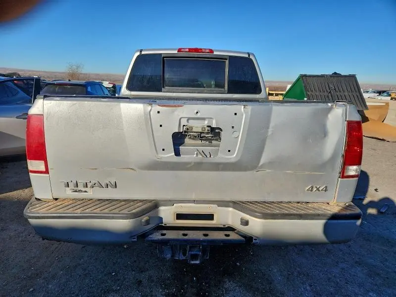 2011 NISSAN TITAN S  