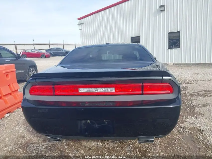2014 DODGE CHALLENGER SXT