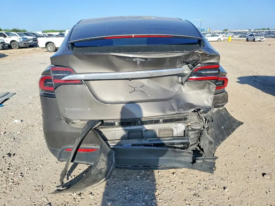 2016 TESLA MODEL X   