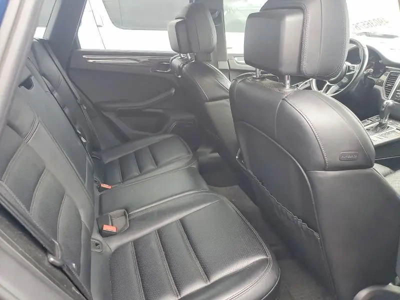 2015 PORSCHE MACAN TURBO  