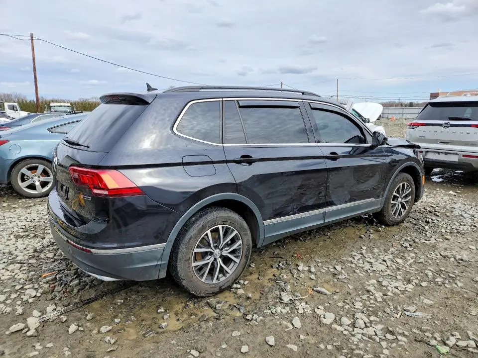 2020 VOLKSWAGEN TIGUAN SE  