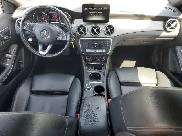 2020 MERCEDES-BENZ GLA 250  