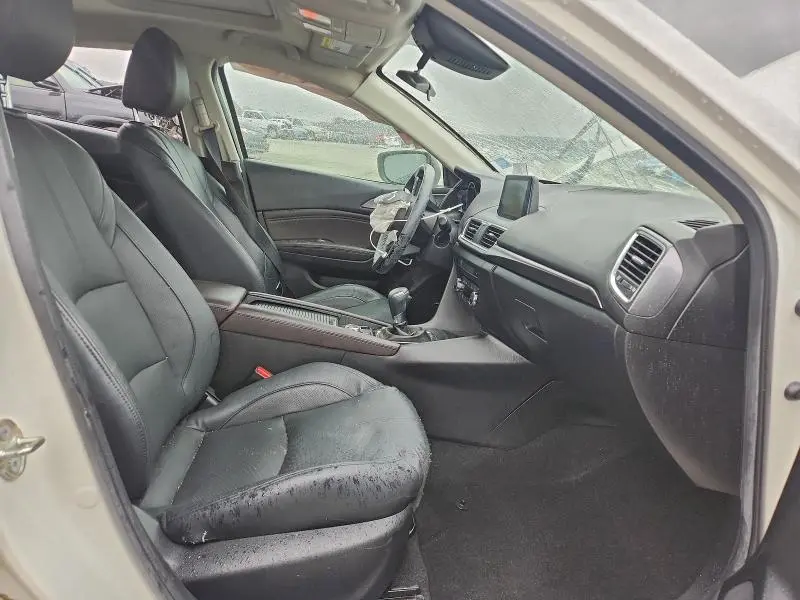 2017 MAZDA 3 GRAND TOURING  