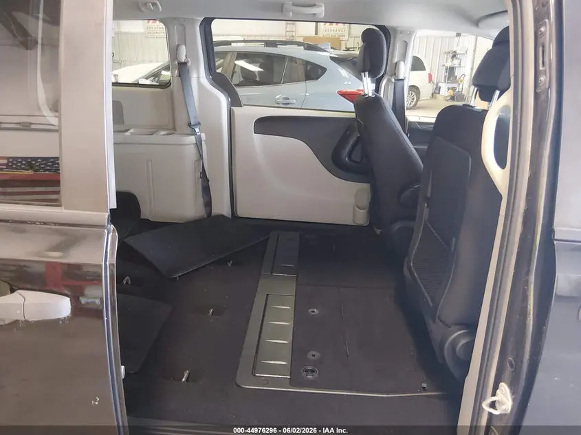 2020 DODGE GRAND CARAVAN SE