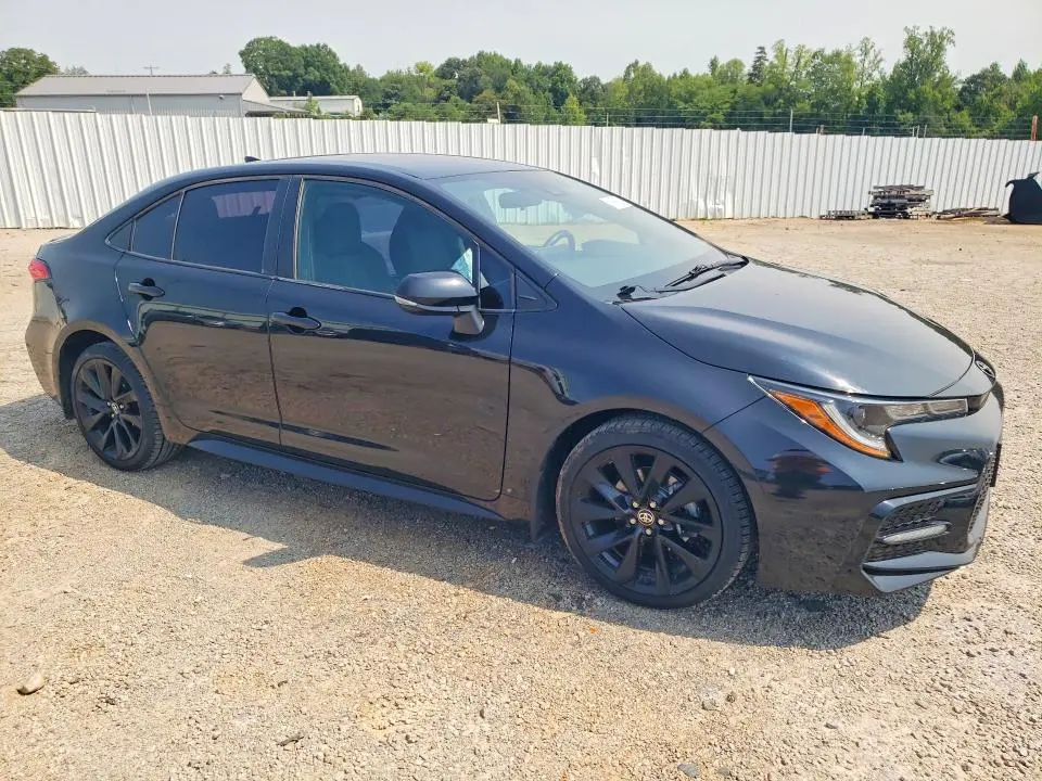 2021 TOYOTA COROLLA SE NIGHTSHADE EDITION  