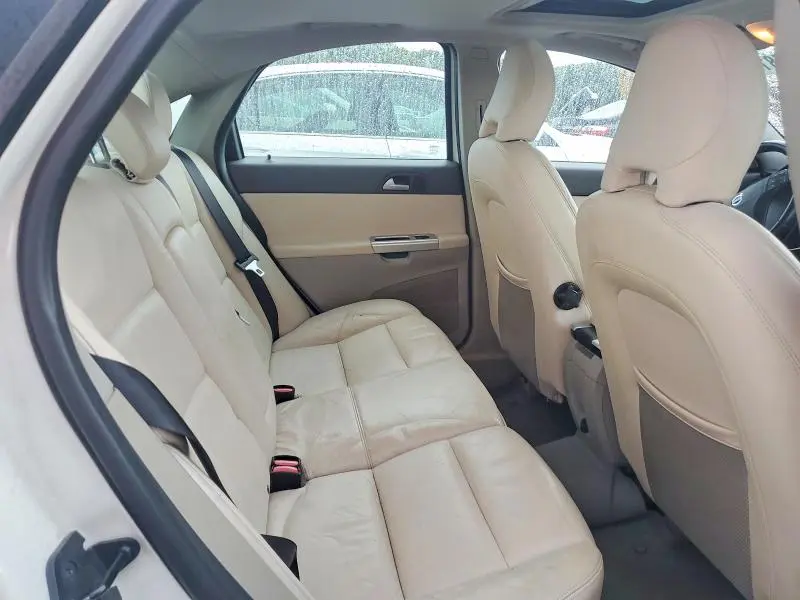 2011 VOLVO S40 T5  