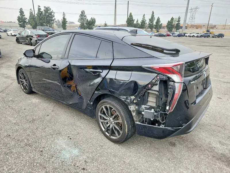 2017 TOYOTA PRIUS   