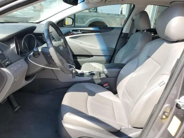 2011 HYUNDAI SONATA SE  