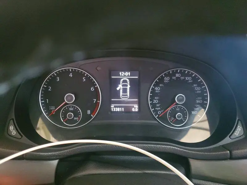 2014 VOLKSWAGEN PASSAT SE  