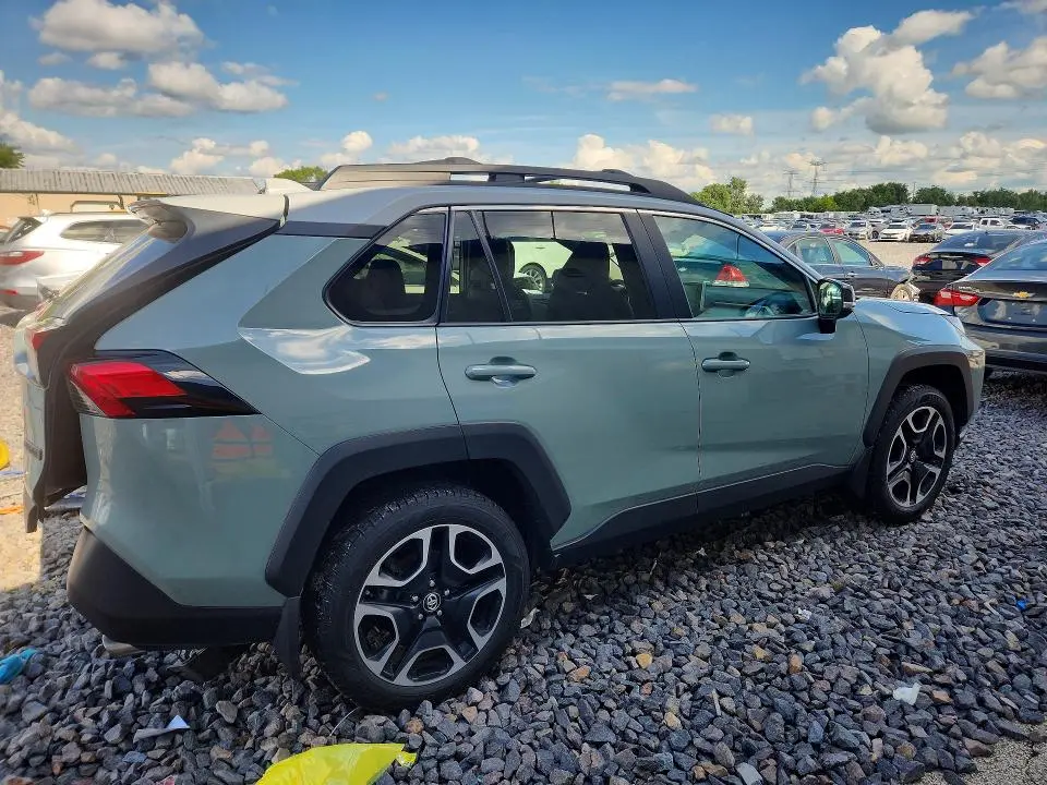 2019 TOYOTA RAV4 ADVENTURE  
