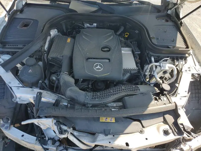 2019 MERCEDES-BENZ GLC 300 4MATIC  