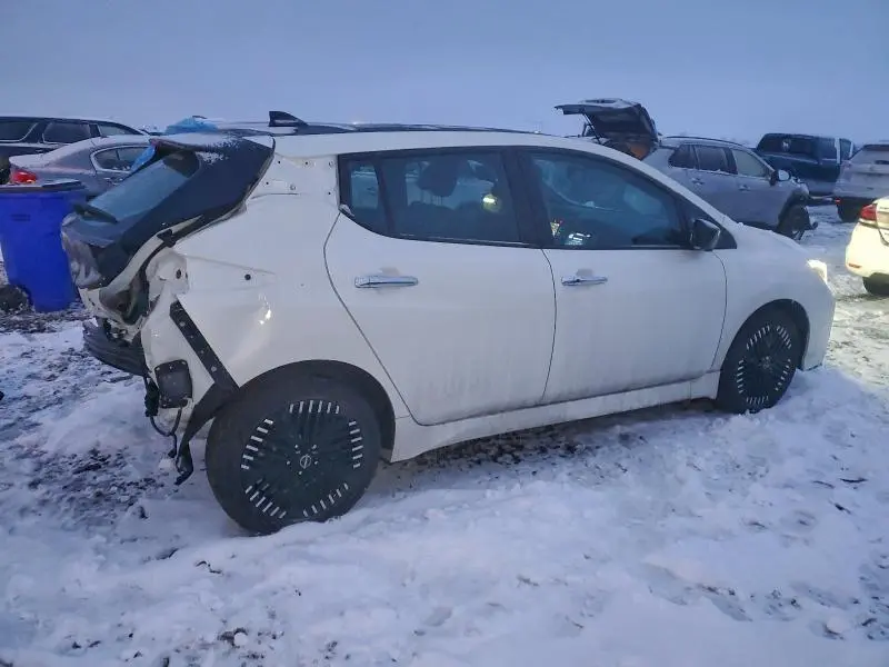 2025 NISSAN LEAF SV PLUS  