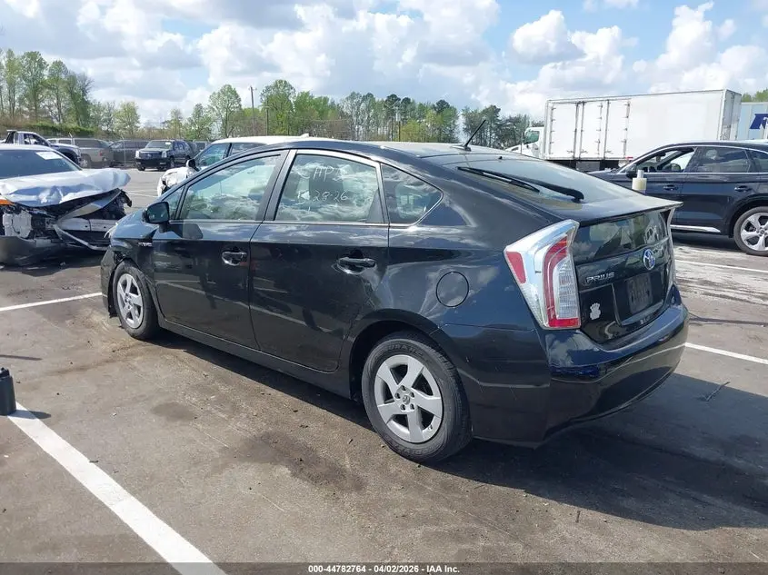 2014 TOYOTA PRIUS THREE