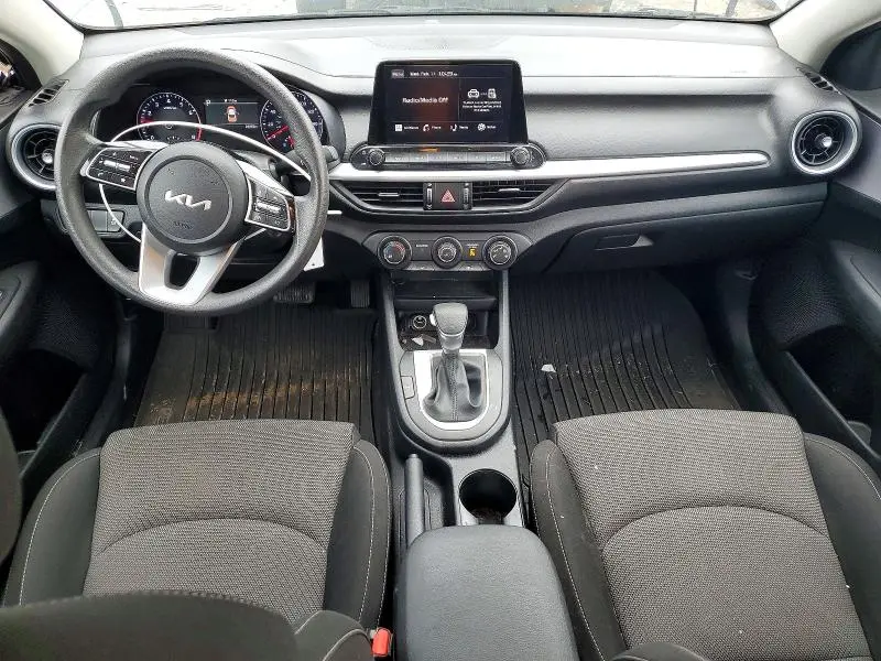 2024 KIA FORTE LX  