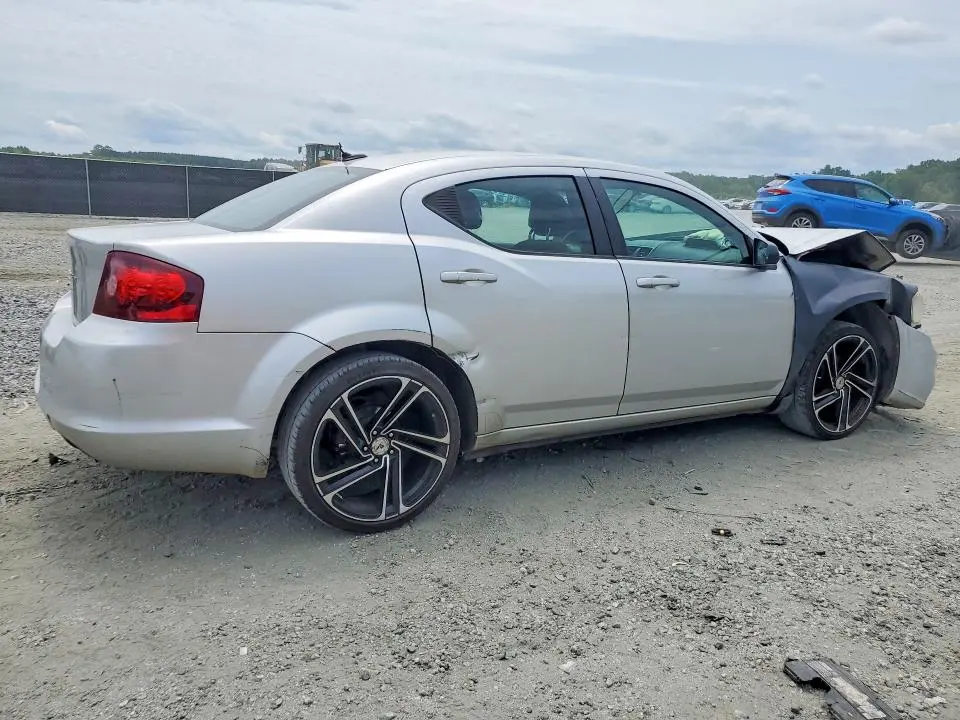 2012 DODGE AVENGER SE  