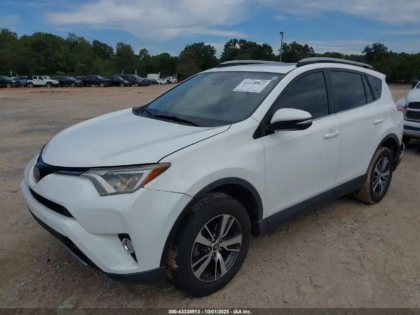 2017 TOYOTA RAV4 XLE