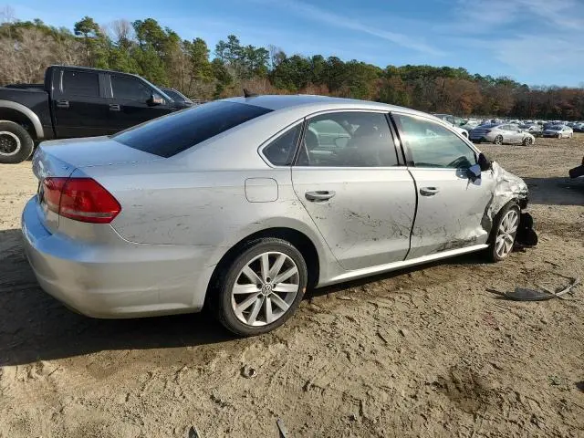 2012 VOLKSWAGEN PASSAT SE  