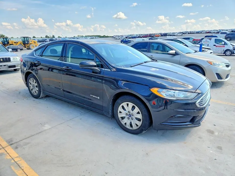 2017 FORD FUSION SE HYBRID  